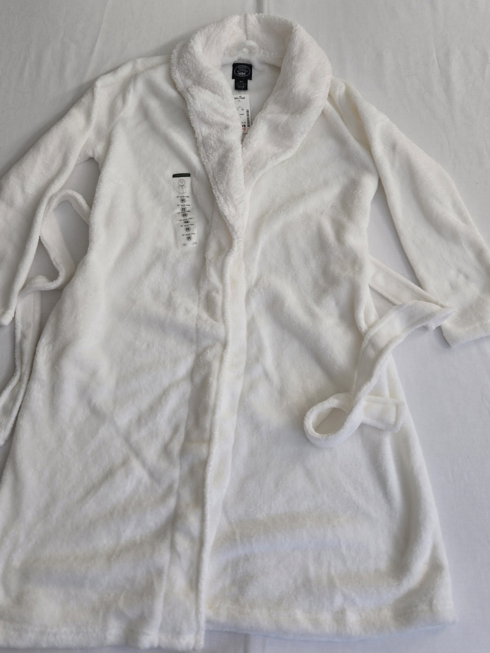 Laura Ashley Women's Plush White Shawl Collar Robe, Size Medium, New